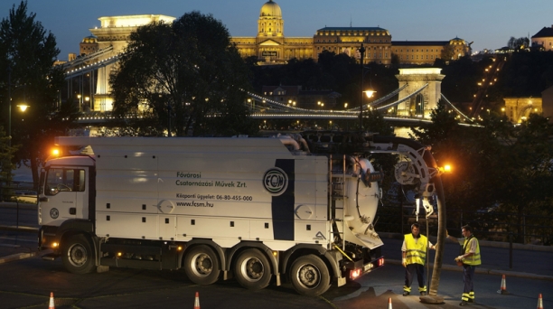 Szennyvízelvezetés – 5400 km csatornarendszeren keresztül évi 240 millió m<sup>3</sup> szenny- és csapadékvíz kerül elvezetésre.