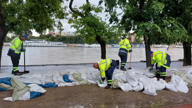 Jól halad a fővárosi árvízi védekezés hír képe